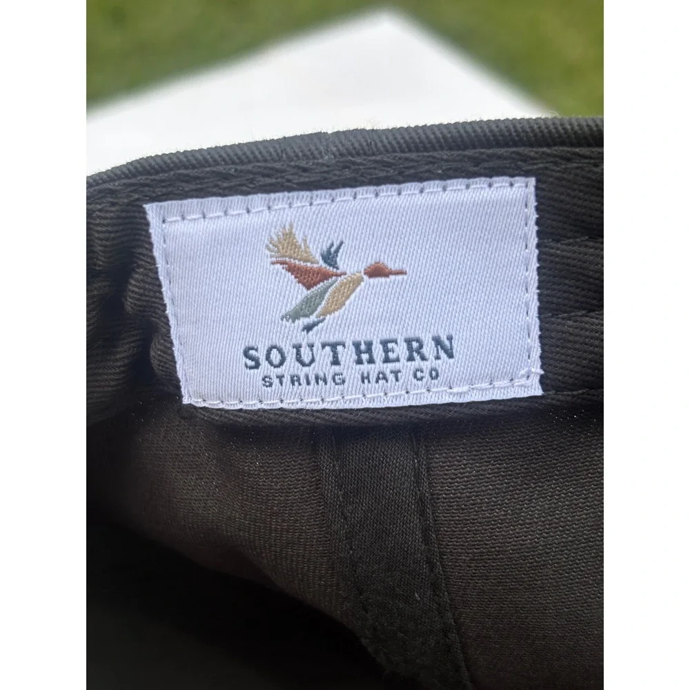 Southern String Hat Co Speckled Trout Fishing Snapback Camo Brim Hat Grey